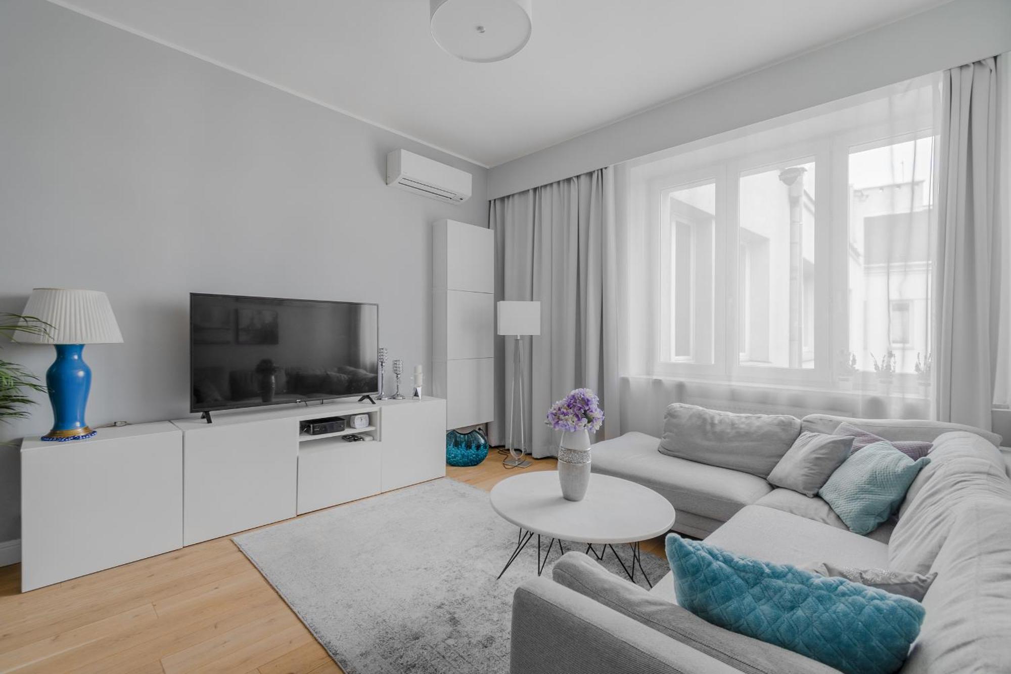 Unitapartament Delux Warszawa Centrum Blisko Plac Zbawiciela Hala Koszyki Metro Politechnika Jest To Elegancki I Wygodny Apartament Na Noclegi I Pobyt W Warszawie - Zapraszamy Buitenkant foto